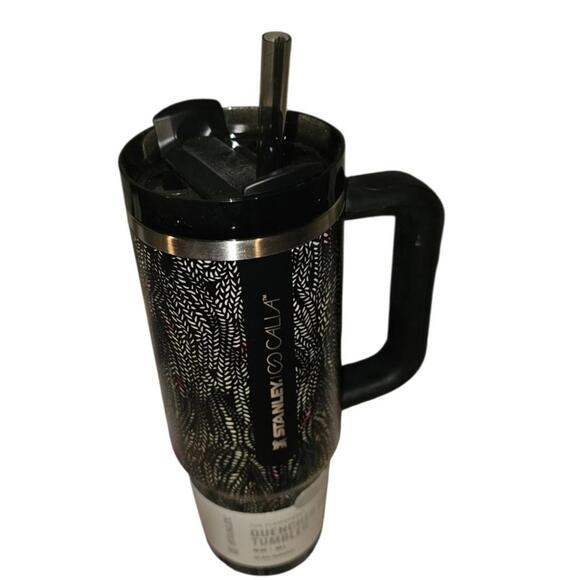 Stanley x Calia 30oz Flowstate Quencher H2.0 Tumbler Black Serpent NEW Limited - Picture 2 of 4